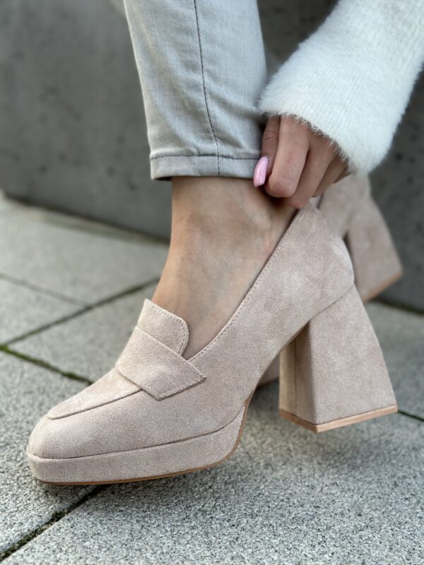 Beżowe Czółenka Na Słupku Armoni Beige