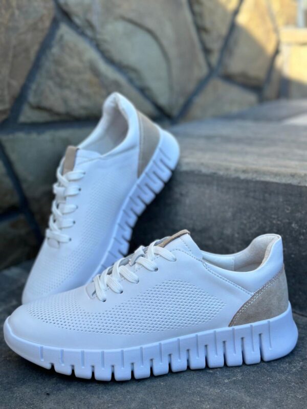 Lekkie Skórzane Sneakersy Mintana White