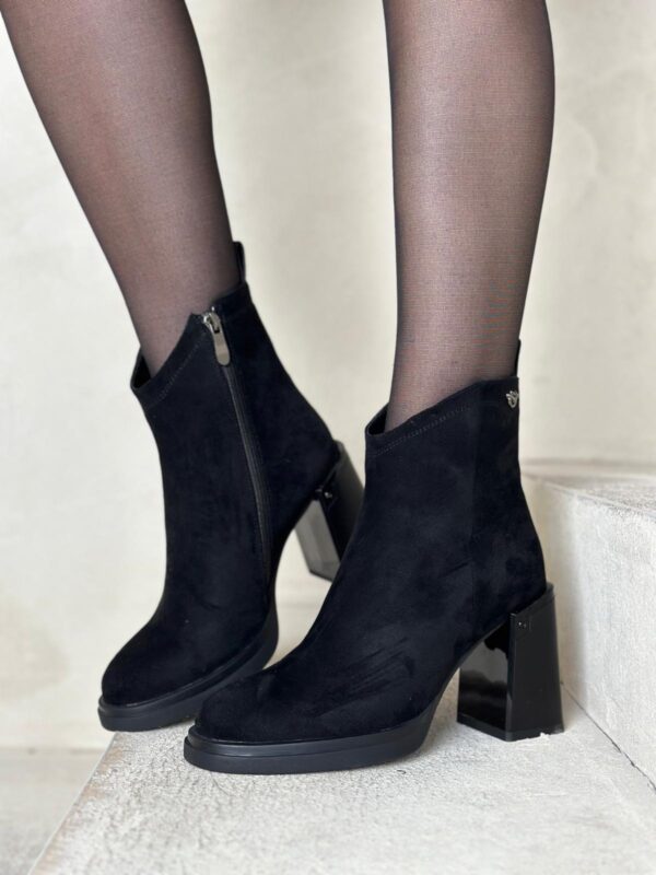 Czarne Botki Na Wygodnym Obcasie Nekano