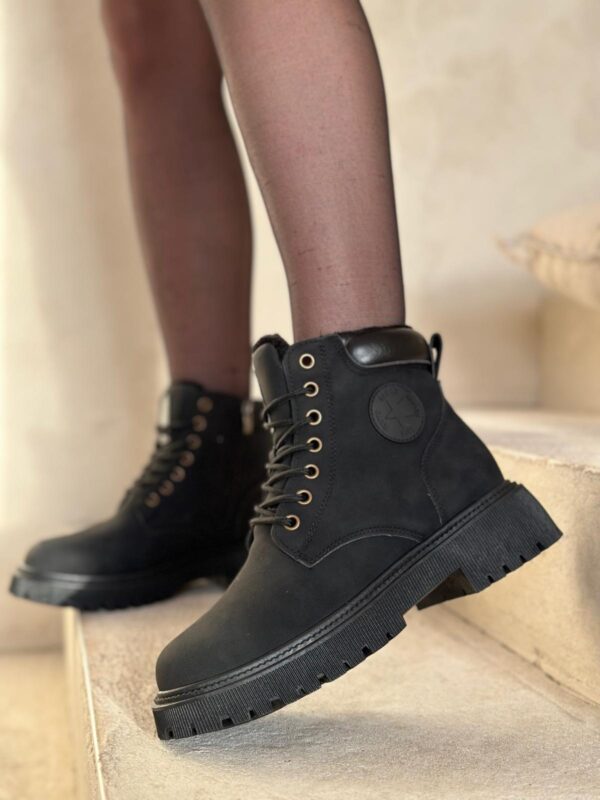 Czarne Mega Wygodne Traperki Sprinto