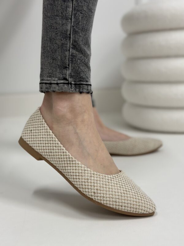 Klasyczne baleriny damskie lniane Azira