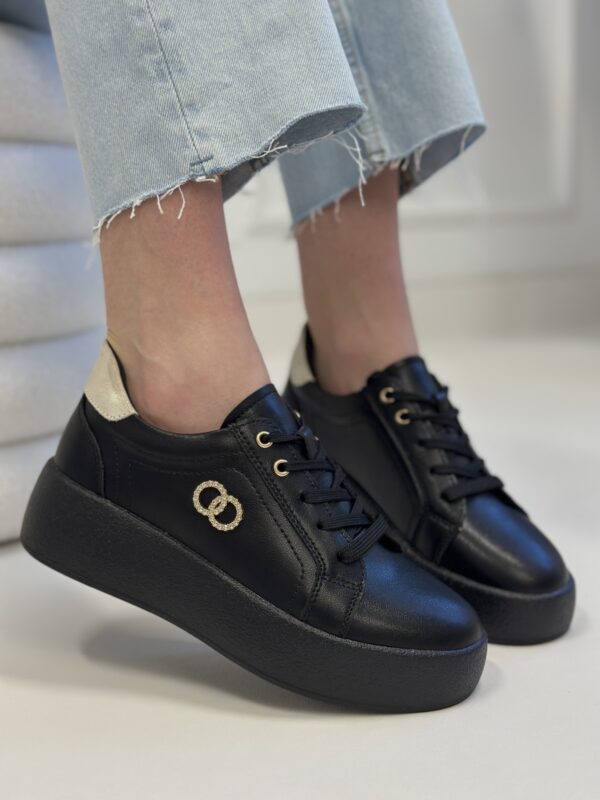 Skórzane półbuty damskie na platformie Evil Black